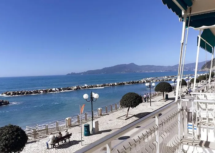 Casa Erica Lejlighed Chiavari